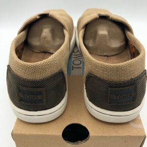 shoes with paw prints